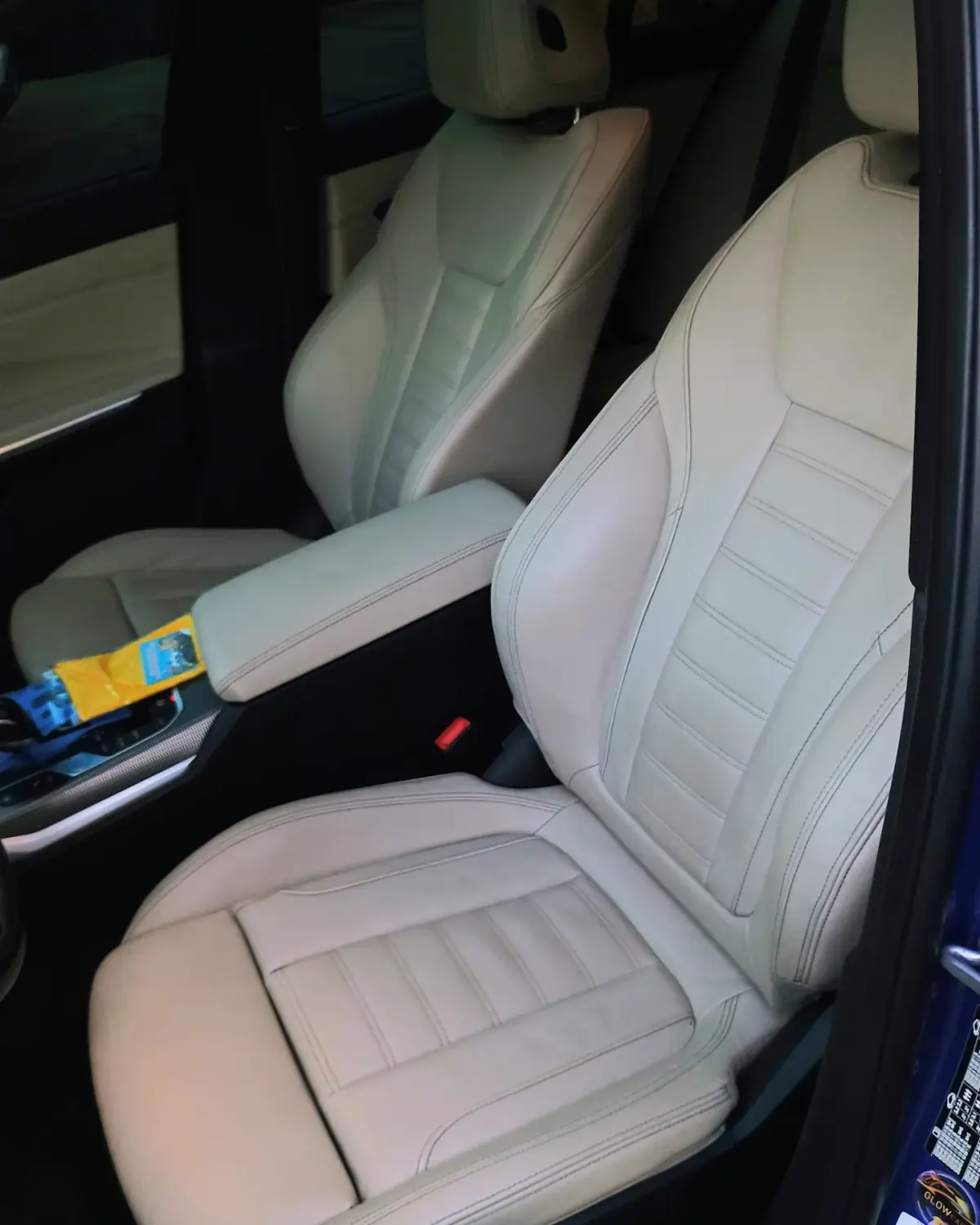 BMW 320i – Higienização interna – Studio Alcaid's